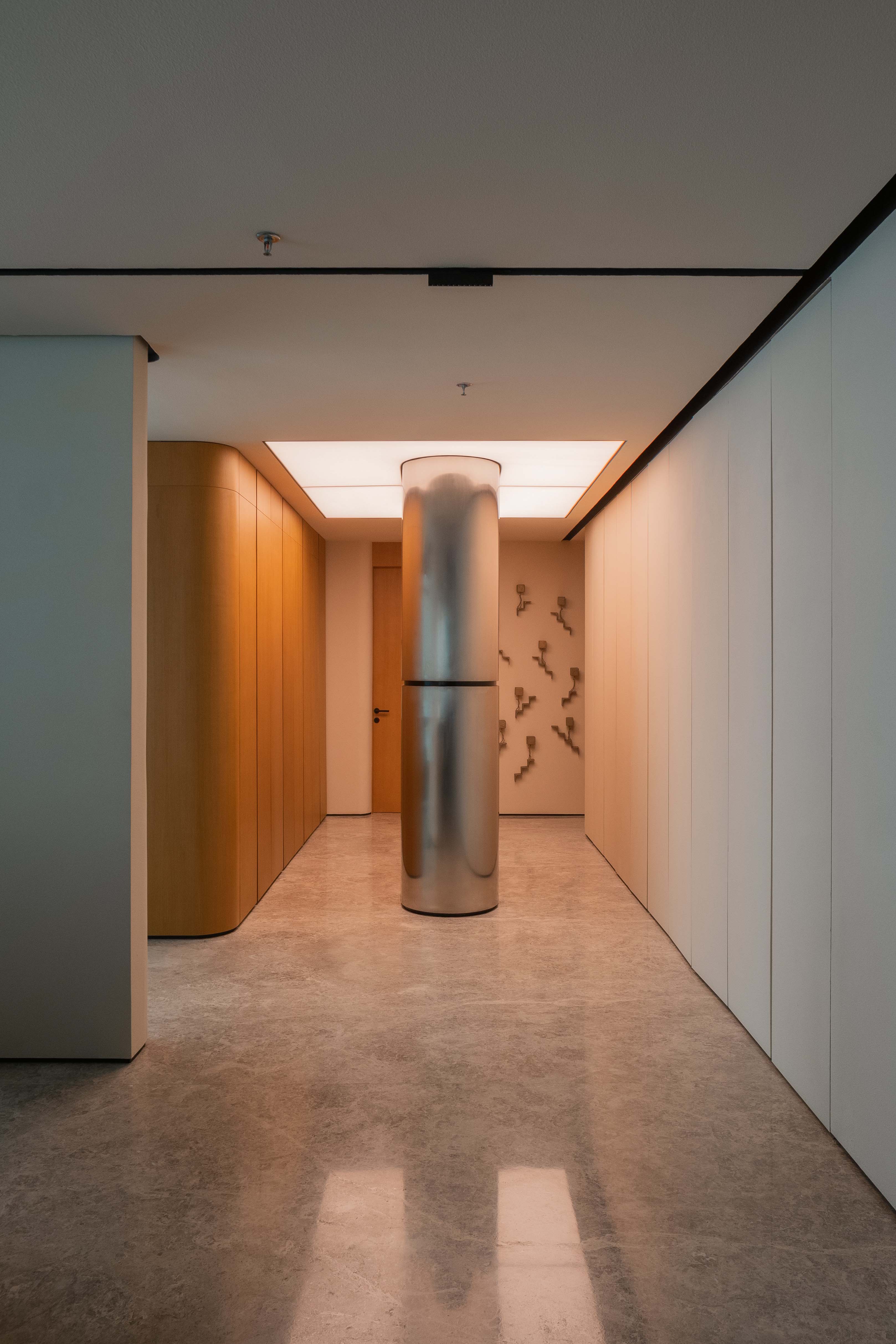 B 36 APT., Botanica, Interior, 2023